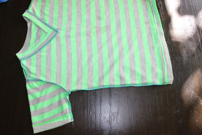 mingo & grace || DIY V Neck Tutorial